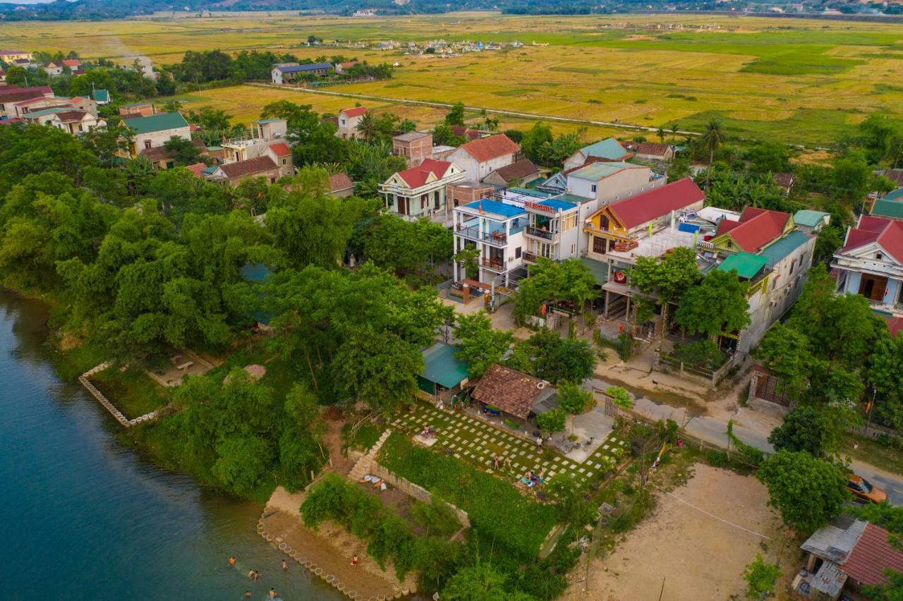 Fami Homestay Фонгня Екстер'єр фото