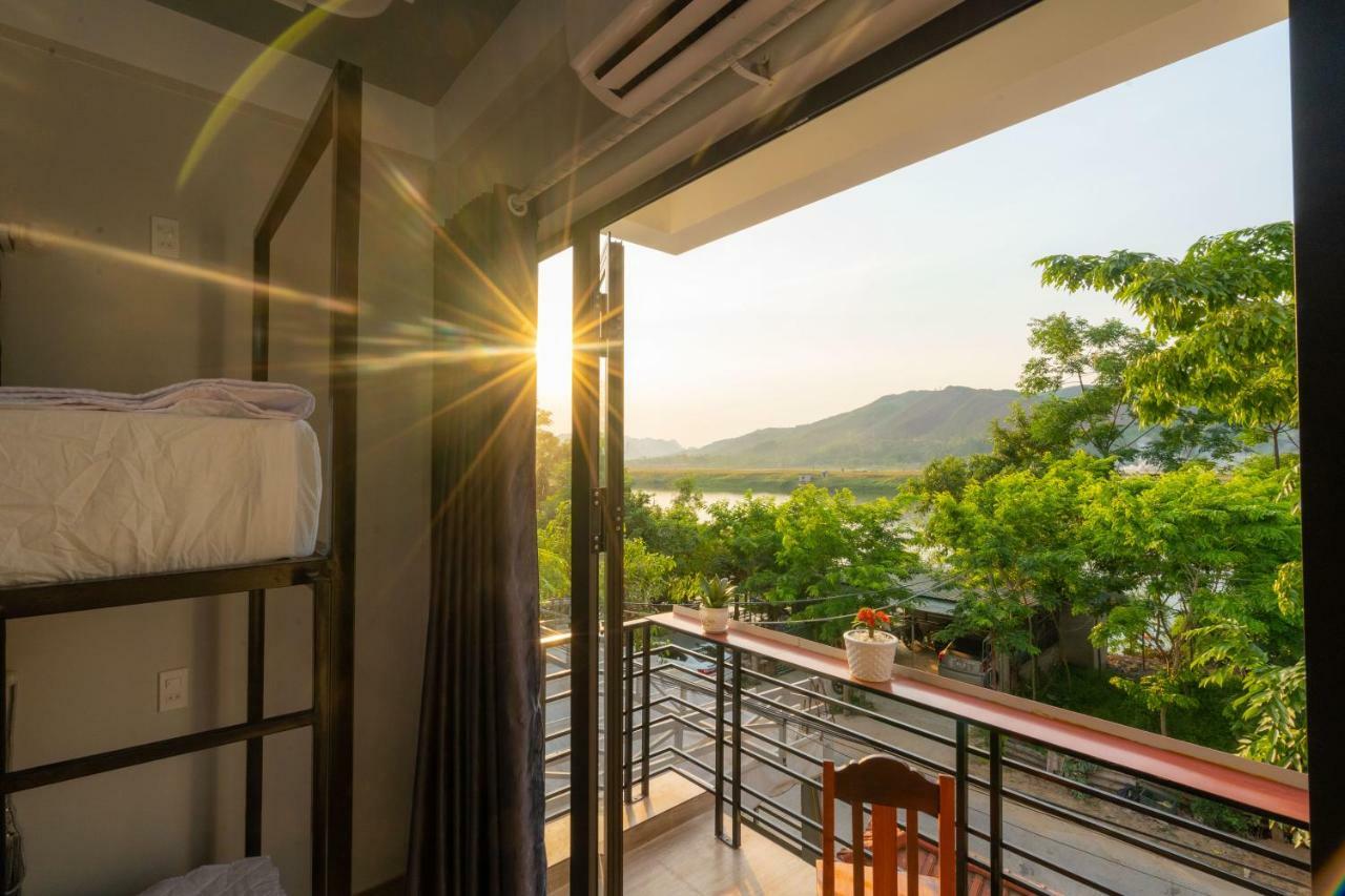 Fami Homestay Фонгня Екстер'єр фото