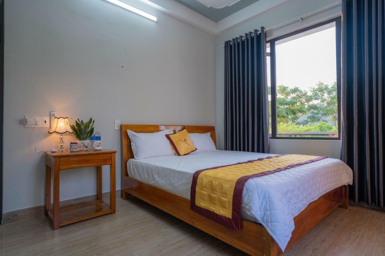 Fami Homestay Фонгня Екстер'єр фото