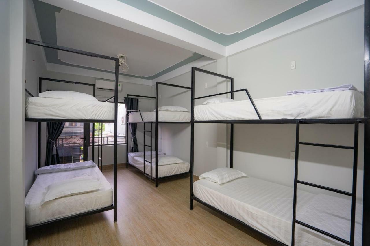 Fami Homestay Фонгня Екстер'єр фото