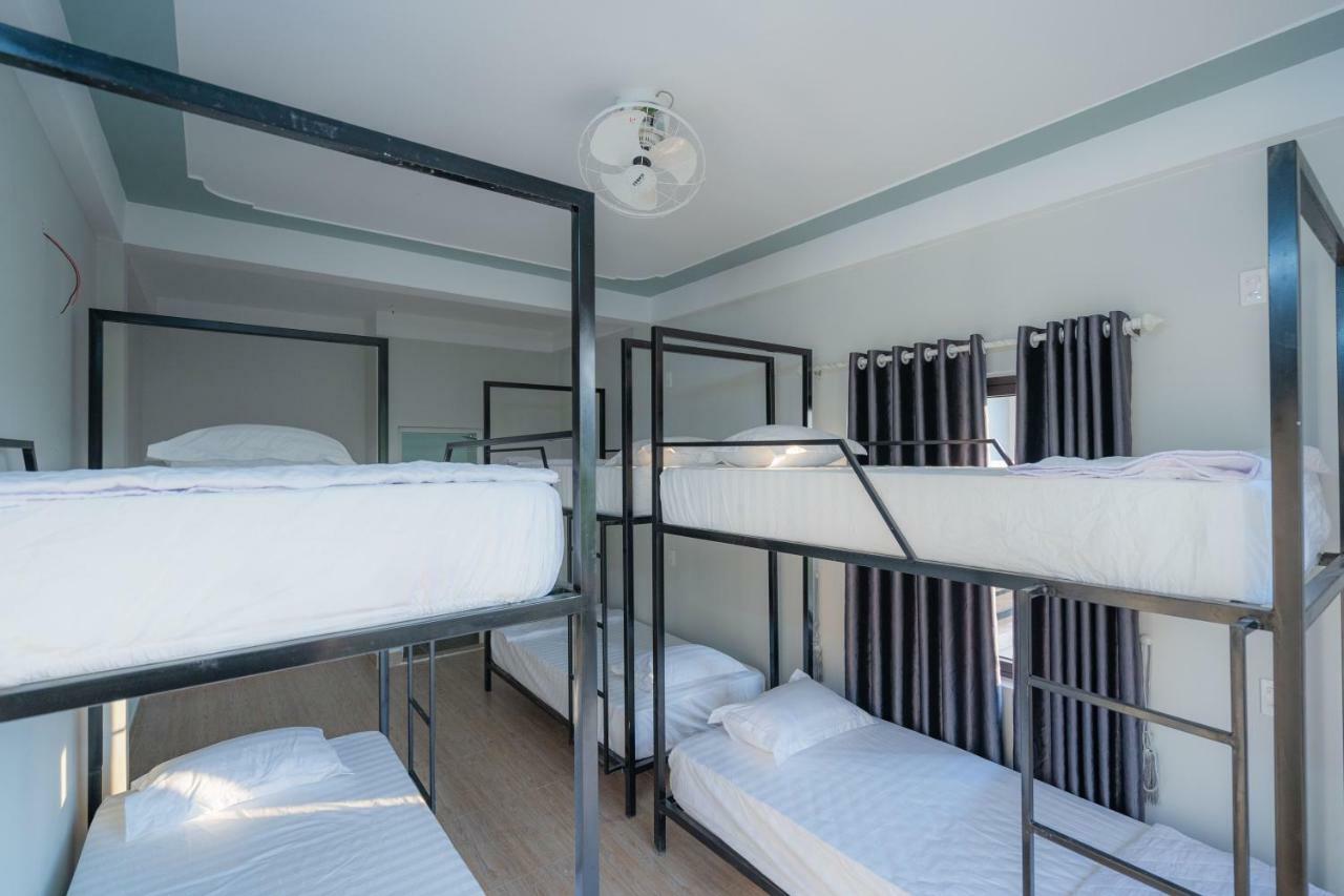 Fami Homestay Фонгня Екстер'єр фото